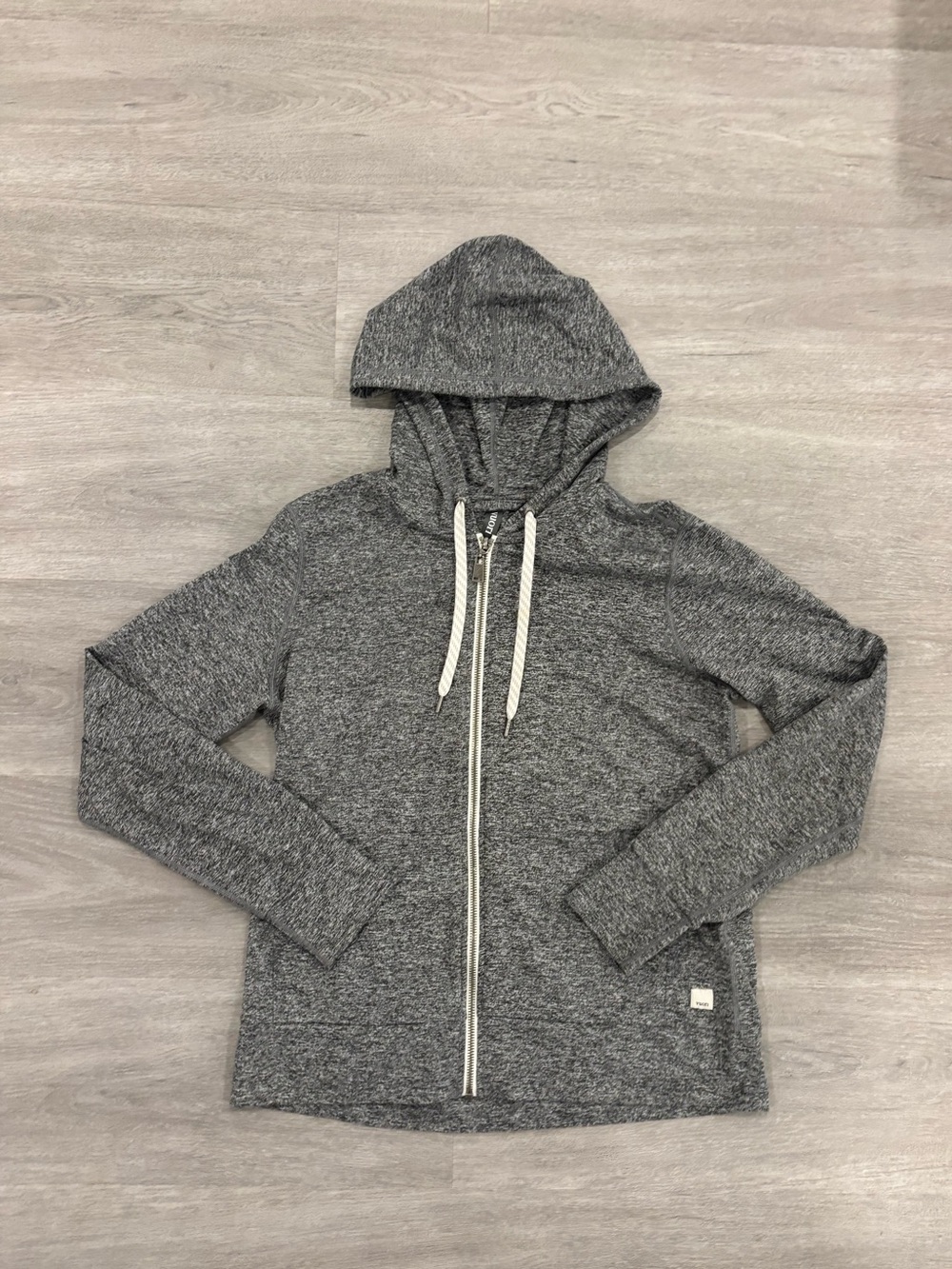 NEVER WORN Vuori Halo Performance Heather Gray Full-Zip Hoodie